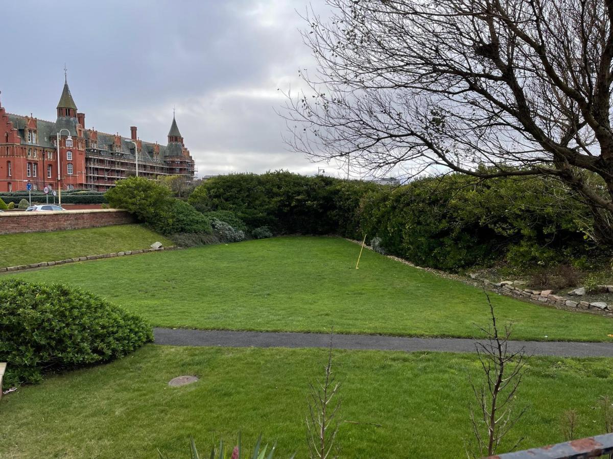 2 Bed Apartment Lakeside On The Promenade Southport Exteriér fotografie